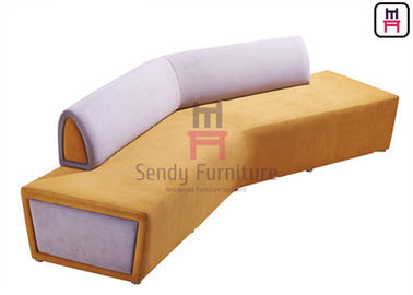 satın al Bicolor Modern Döşemeli Kabin Tezgahı Oturma, Ticari Stand Kanepe Oturma online manufacture