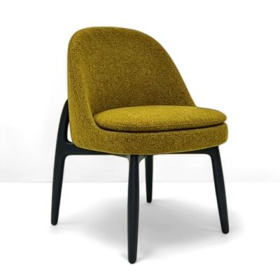 satın al Benzersiz Şekilli Beyaz Dişbudak Ahşap Sandalye, Kafe Otel Yemek Odası İçin Ergonomik Kucaklayıcı Oturaklı Yemek Sandalyesi online manufacture